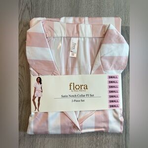 Satin sleeping pajama size S brand new